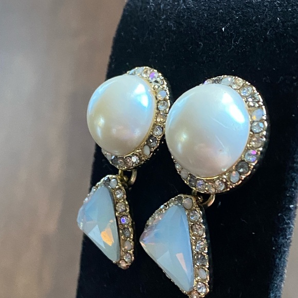 Baublebar (1) NWT STUD PEARL EARRINGS - Picture 4 of 8